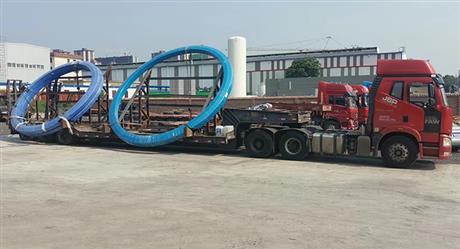 大件運輸板車